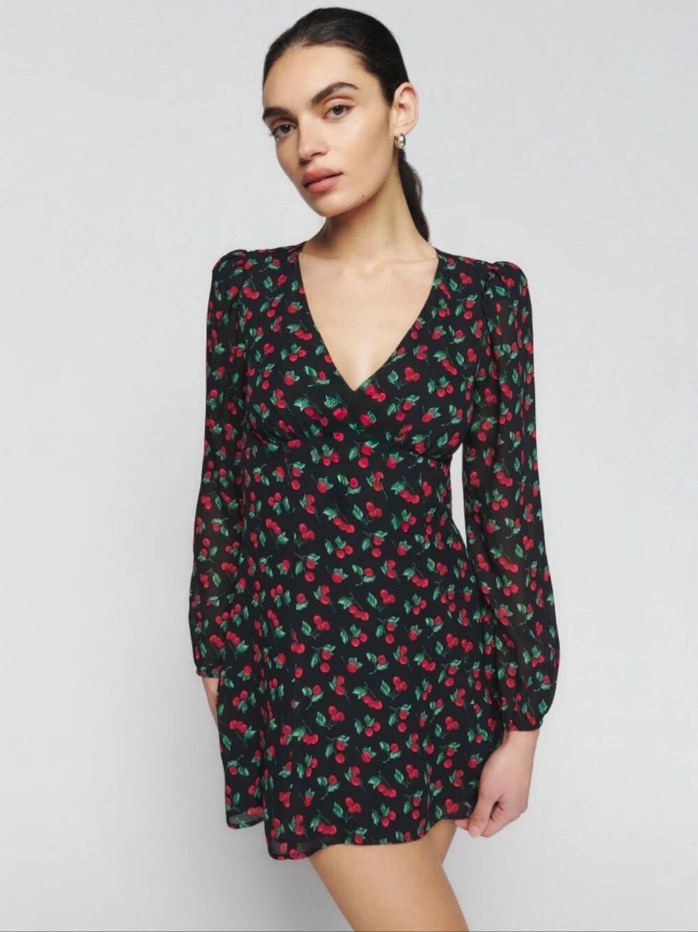 Reformation Ferris Black Red Cherry Print V-Neck Long Sleeve Mini Dress 6